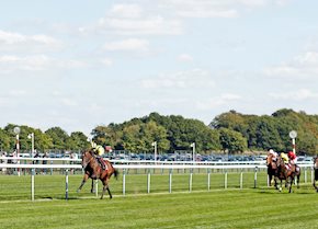 A terrific treble on the day from SAKHEER, EXIMIOUS and LIR SPECIALE!