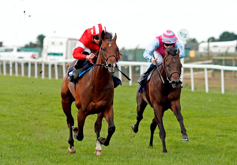 Line Of Departure (left) winning at Yarmouth