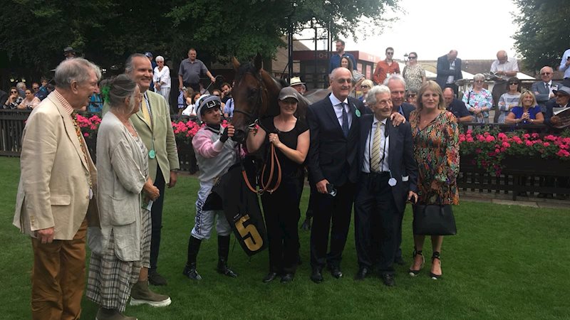 Varian Racing Syndicate members with Imperial Yellow at Newmarket 24.7.21